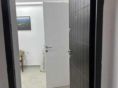 Izdavanje, poslovni prostor, 93m², Medijana, Niš - image 7