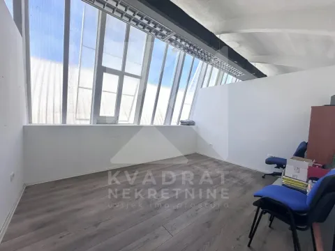 Rent, office space, 1850m², Zabjelo, Podgorica - image 44