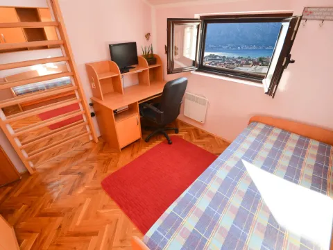 Prodaja, stan, 95m², Kotor, Crna Gora - image 5