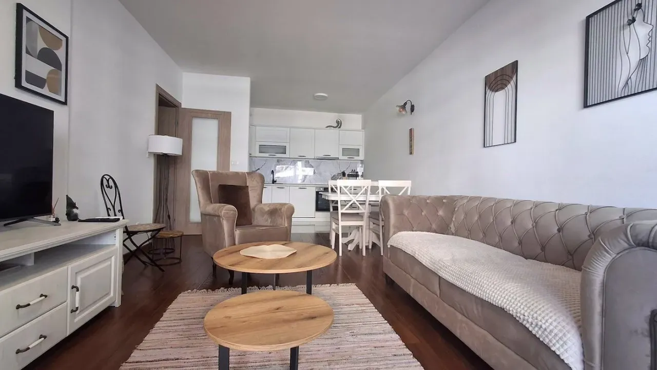 Izdavanje, stan, 70m², Master Kvart, Podgorica