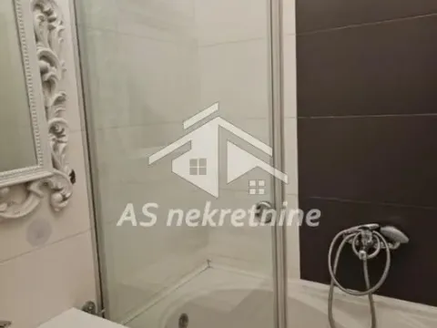 Izdavanje, četvorosoban stan, 96m², Vračar Sve Podlokacije, Beograd - image 20