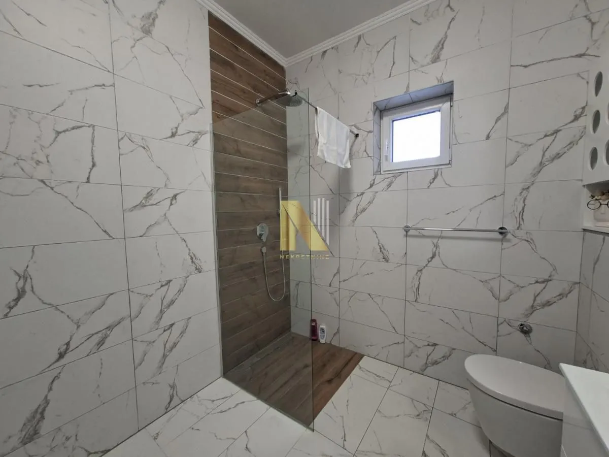 Prodaja, dvosoban stan, 49m², Banja Vrdnik, Irig