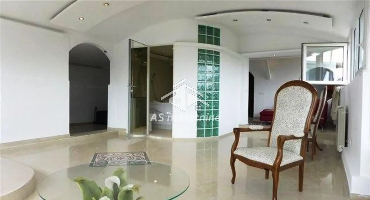 Prodaja, trosoban stan, 160m², Novi Beograd Blok 61, Novi Beograd Sve Podlokacije