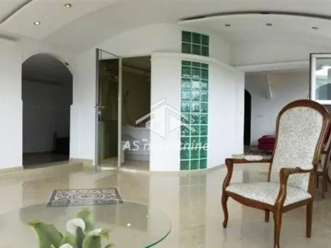 Prodaja, trosoban stan, 160m², Novi Beograd Blok 61, Novi Beograd Sve Podlokacije - image 4