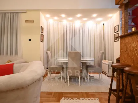 Izdavanje, dvosoban stan, 76m², Centar, Podgorica - image 3