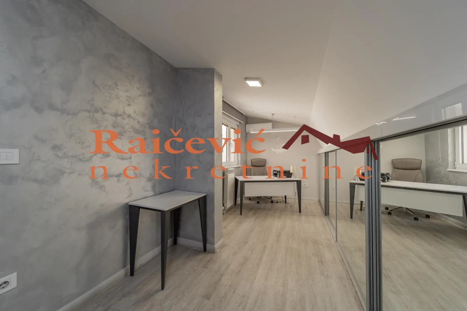 Sale, apartment, 118m², Zvezdara Sve Podlokacije, Beograd