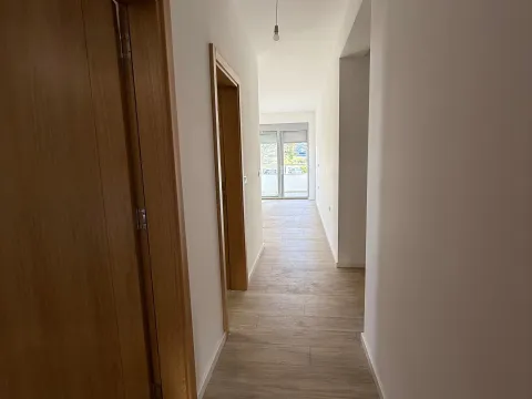 Sale, two bedroom apartment, 59m², Velika Plaža, Ulcinj - image 11