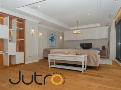 Prodaja, trosoban stan, 237m², Centar, Bar - image 1