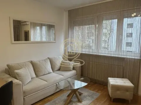 Izdavanje, jednosoban stan, 40m², Grbavica, Novi Sad Sve Podlokacije - image 2