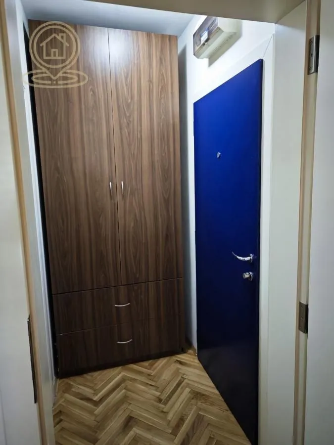 Izdavanje, dvosoban stan, 43m², Grbavica, Novi Sad Sve Podlokacije