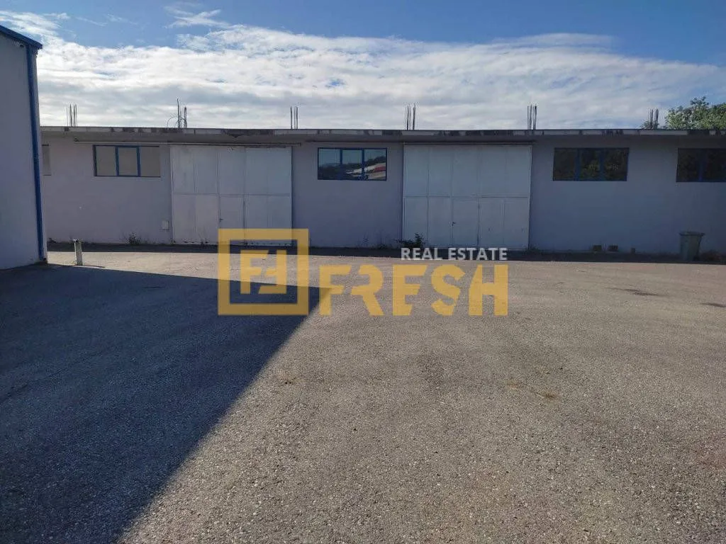 Rent, office space, 800m², Danilovgrad, Crna Gora