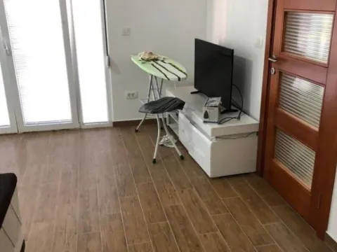 Rent, one bedroom apartment, 54m², Haj-Nehaj, Bar - image 6