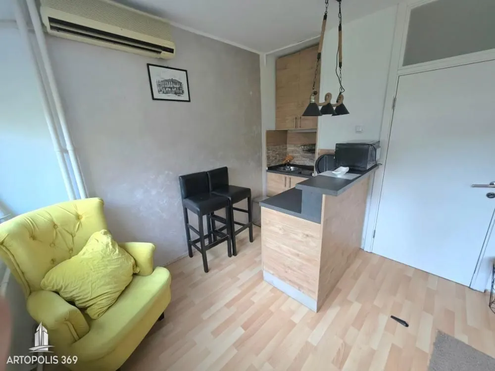 Prodaja, jednosoban stan, 21m², Stari Merkator, Novi Beograd Sve Podlokacije