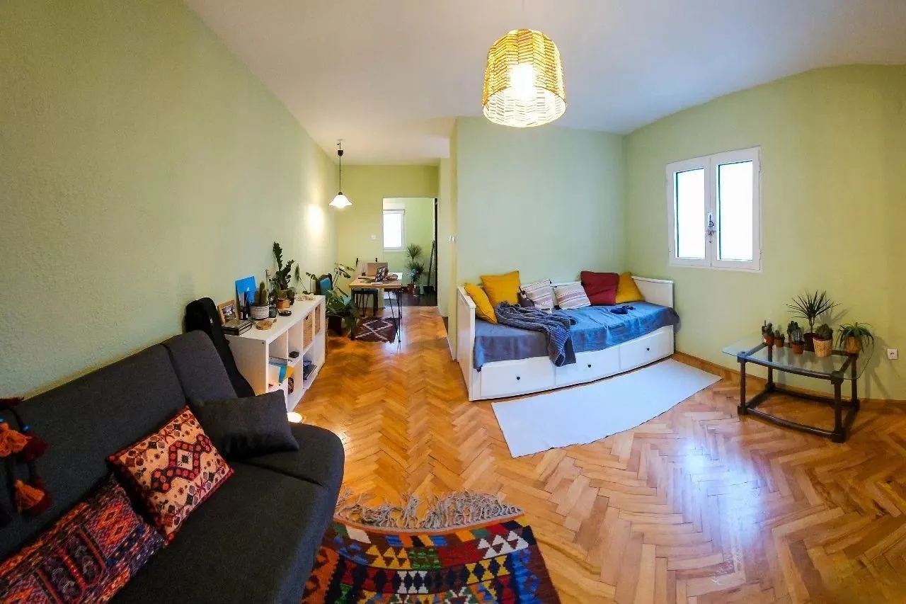 Rent, studio apartment, 40m², Dobrota, Kotor