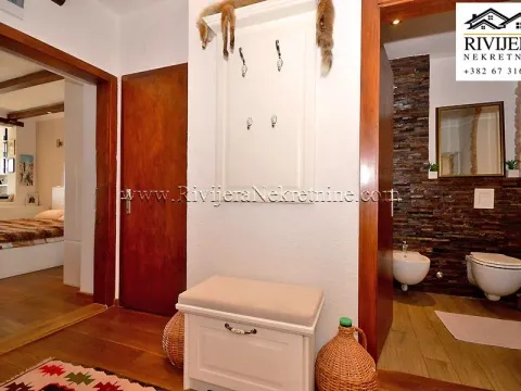 Sale, two bedroom apartment, 138m², Savina, Herceg Novi - image 31