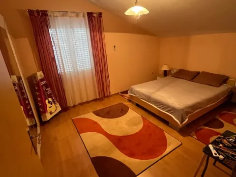 Sale, house, 761m², Tološi, Podgorica - image 13