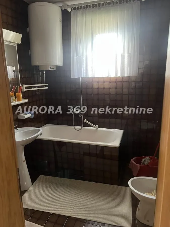 Prodaja, kuća, 129m², Ruma, Srbija