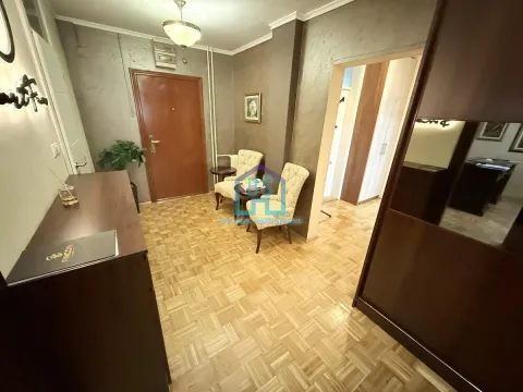 Prodaja, trosoban stan, 72m², Bulevar Oslobodjenja, Novi Sad Sve Podlokacije - image 6