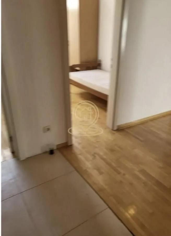 Rent, four bedroom apartment, 85m², Cvetni Trg, Vračar Sve Podlokacije