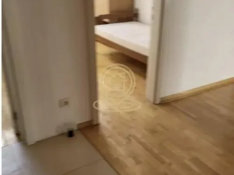 Izdavanje, četvorosoban stan, 85m², Cvetni Trg, Vračar Sve Podlokacije - image 8