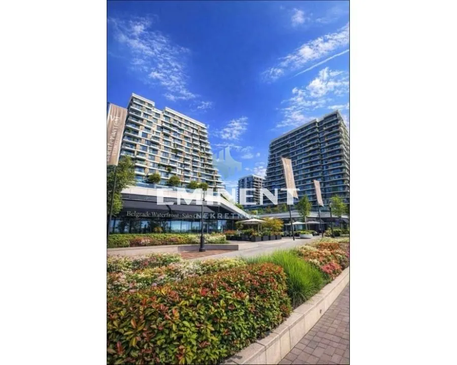Izdavanje, trosoban stan, 117m², Savski Venac, Beograd