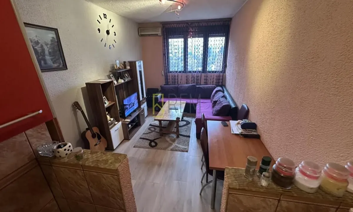 Prodaja, jednosoban stan, 40m², Lepa Kata, Podgorica