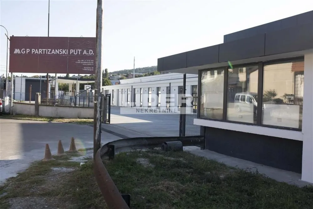 Rent, office space, 1450m², Karaburma, Palilula Sve Podlokacije