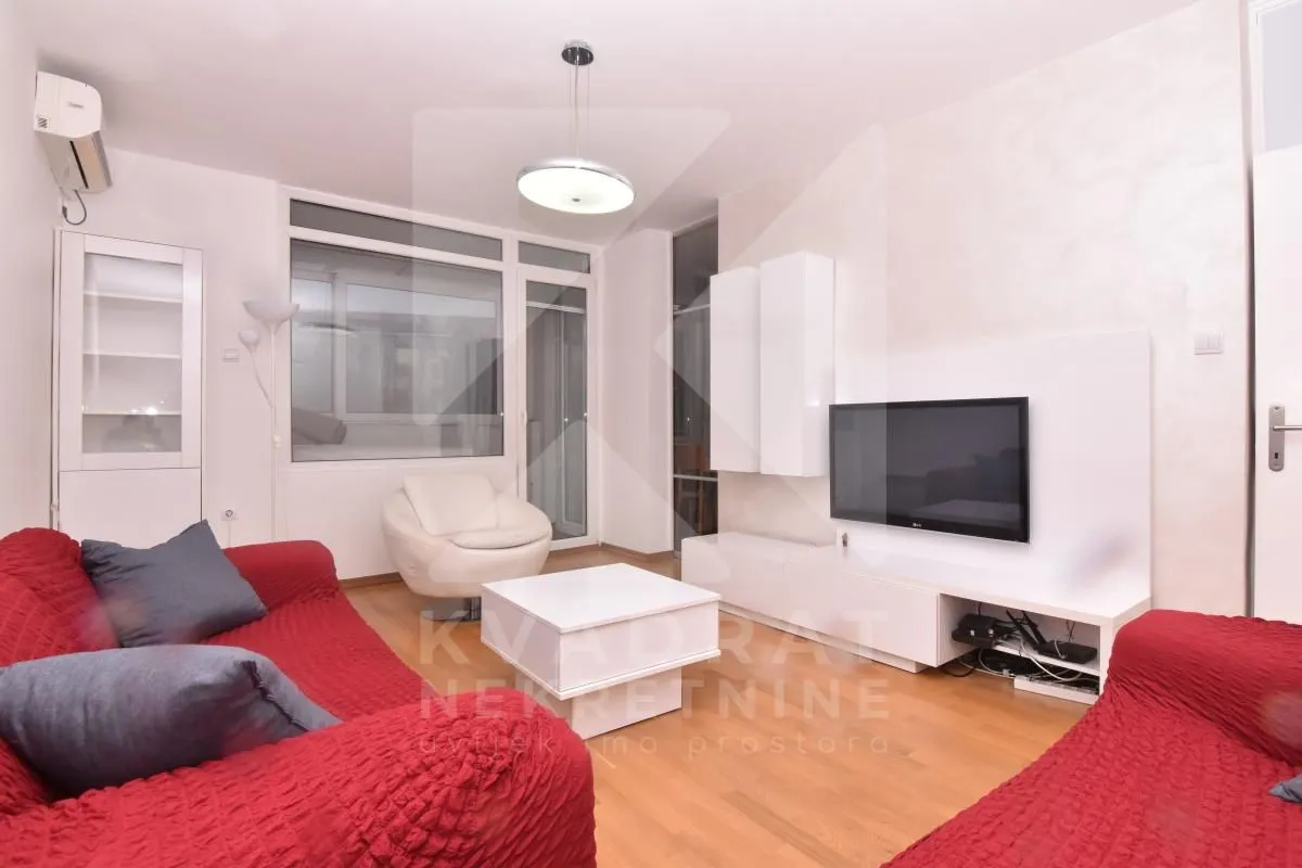Rent, two bedroom apartment, 76m², Blok 6, Podgorica