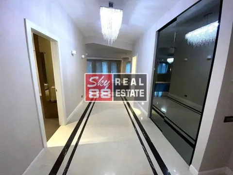 Izdavanje, četvorosoban stan, 175m², Savski Venac, Beograd - image 15