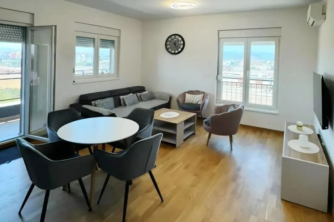 Rent, two bedroom apartment, 66m², Stari Aerodrom, Podgorica