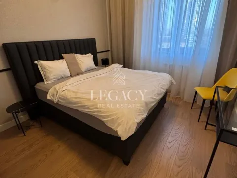 Rent, three bedroom apartment, 79m², Savski Venac, Beograd - image 16