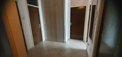 Izdavanje, trosoban stan, 66m², Pobrežje, Podgorica - image 7
