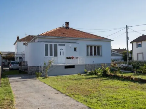 Sale, house, 140m², Masline, Podgorica - image 2