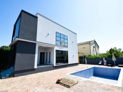 Izdavanje, kuća, 150m², Donja Gorica, Podgorica - image 4