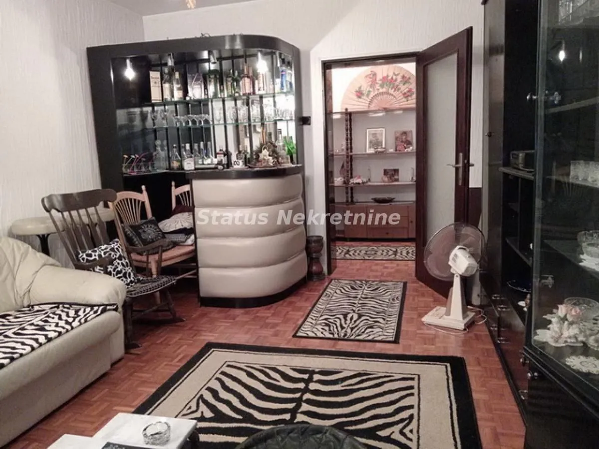 Prodaja, dvosoban stan, 64m², Novo naselje, Novi Sad