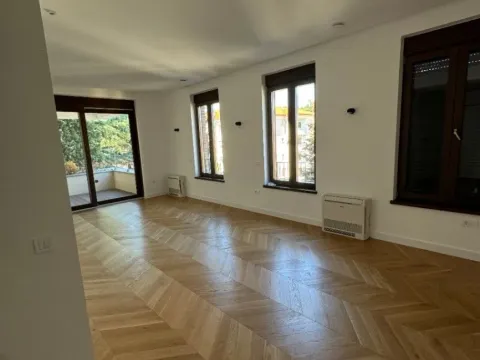 Izdavanje, trosoban stan, 134m², Gorica C, Podgorica - image 12