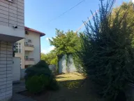 Rent, house, 300m², Savski Venac, Beograd - image 1