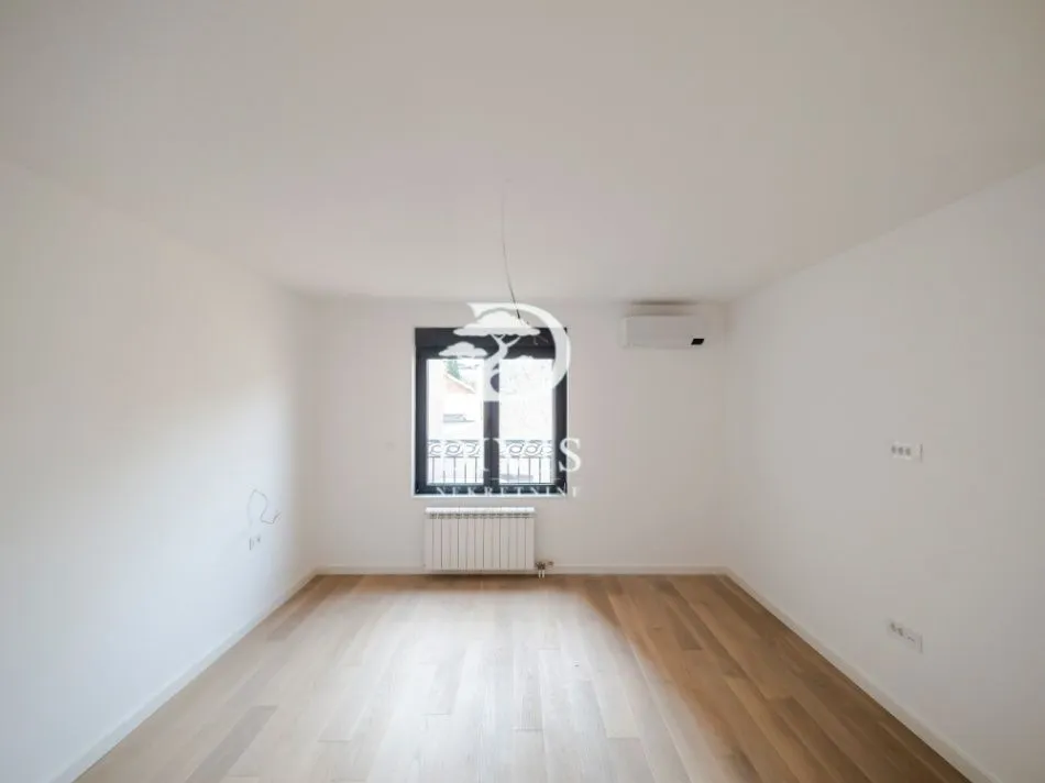 Sale, five bedroom apartment, 229m², Donji Dorćol, Dorćol Sve Podlokacije
