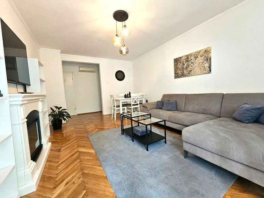 Prodaja, dvosoban stan, 52m², Rozino, Budva