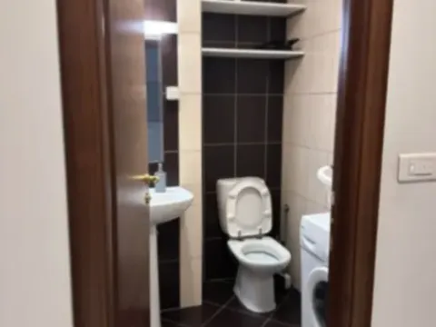 Izdavanje, jednosoban stan, 52m², City Kvart, Podgorica - image 8