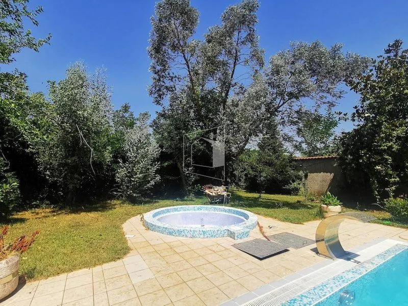 Sale, house, 200m², Donja Gorica, Podgorica