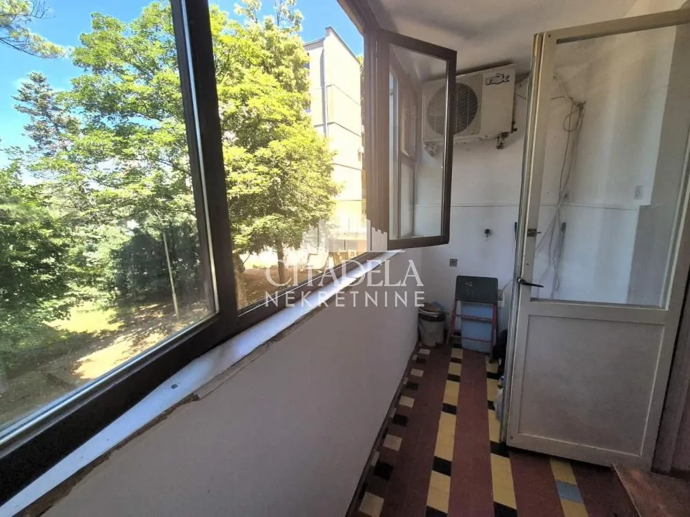Rent, two bedroom apartment, 61m², Brace Jerković, Voždovac Sve Podlokacije