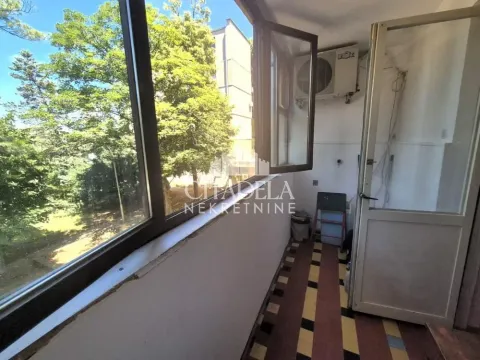 Rent, two bedroom apartment, 61m², Brace Jerković, Voždovac Sve Podlokacije - image 12