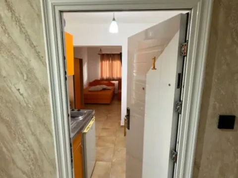 Rent, studio apartment, 35m², Ilino, Bar