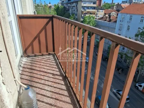 Sale, two bedroom apartment, 61m², Stari Grad, Beograd - image 10