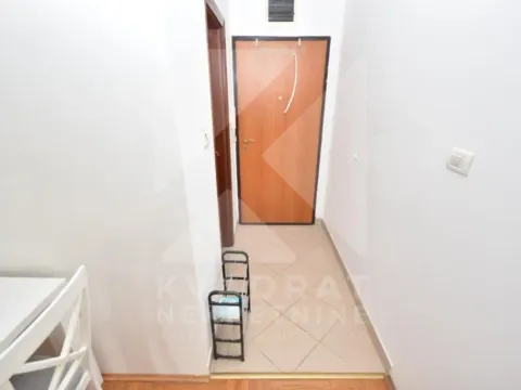 Izdavanje, jednosoban stan, 37m², 1 maj, Podgorica - image 9