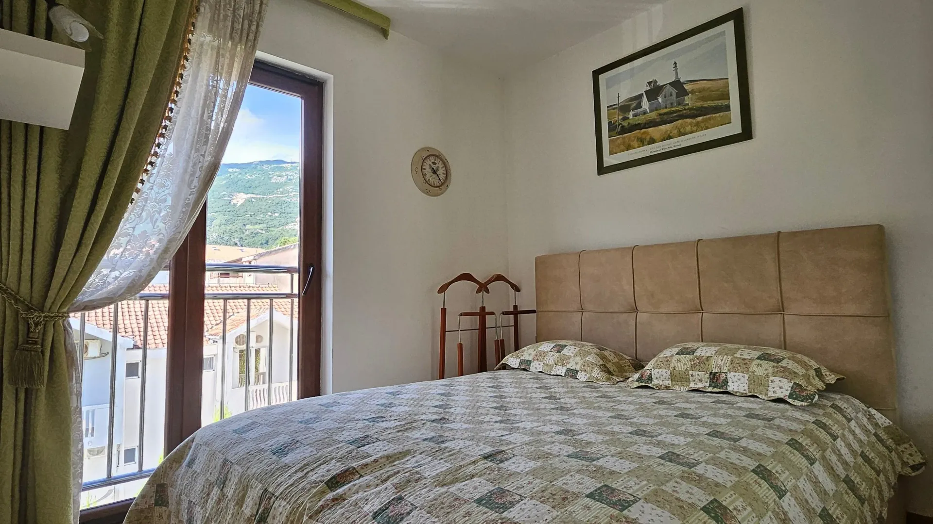Izdavanje, jednosoban stan, 43m², Boreti, Budva