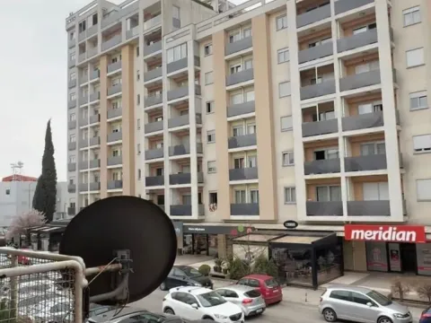 Rent, three bedroom apartment, 106m², Preko Morače, Podgorica - image 9