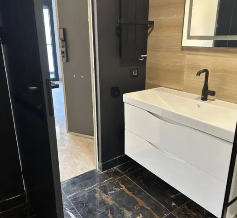 Prodaja, jednosoban stan, 43m², Zagorič, Podgorica