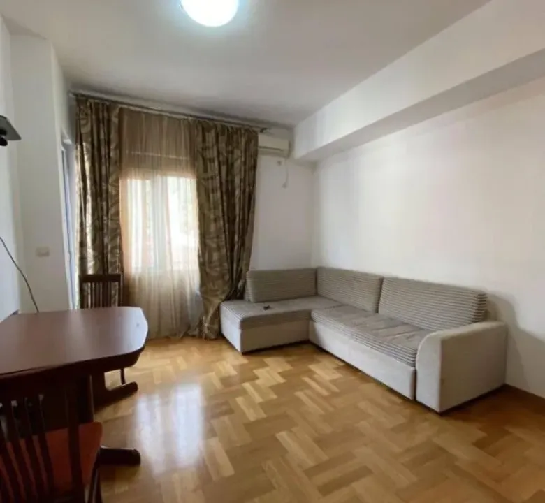 Prodaja, jednosoban stan, 41m², Centar, Budva